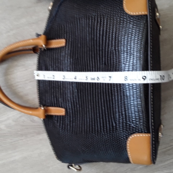 COPY - Dooney & Bourke Charli Dome Satchel/Crossbody SOLD! - Picture 9 of 14